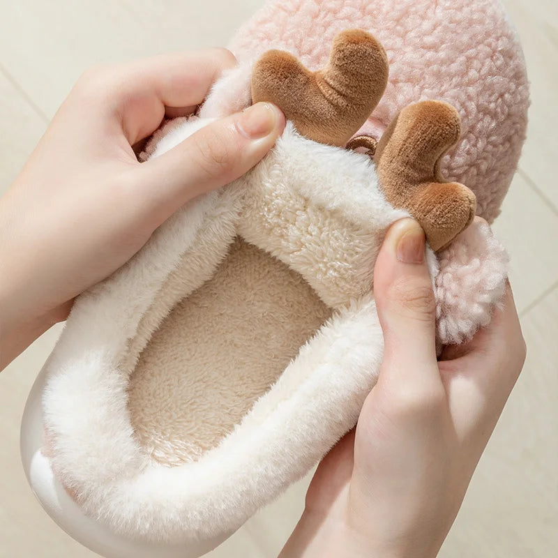 Winter Cotton Warm Plush Fur Antiskid Christmas Slippers Deer Antler Cotton Mops Outdoor Breathable Sole Soft Home Couples Shoes